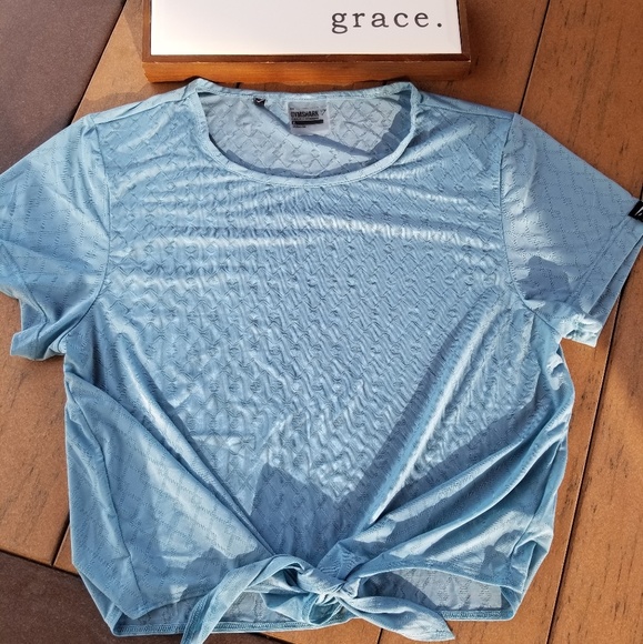 Gymshark Tops - Gymshark tie crop top. Medium